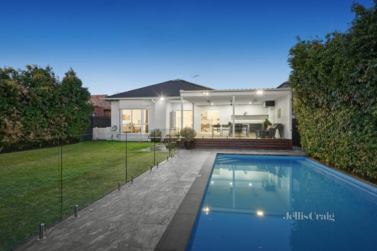 25 Moylan Street Bentleigh East 3165
