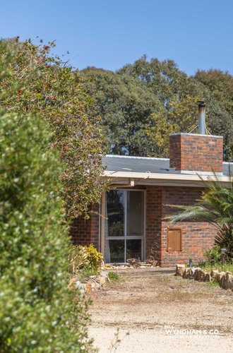 25 Neals Road, Metung