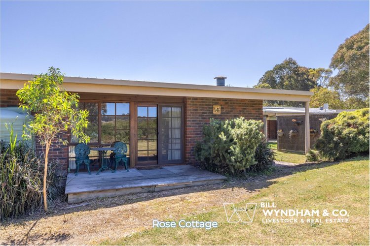25 Neals Road, Metung