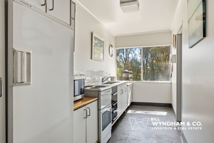 25 Neals Road, Metung