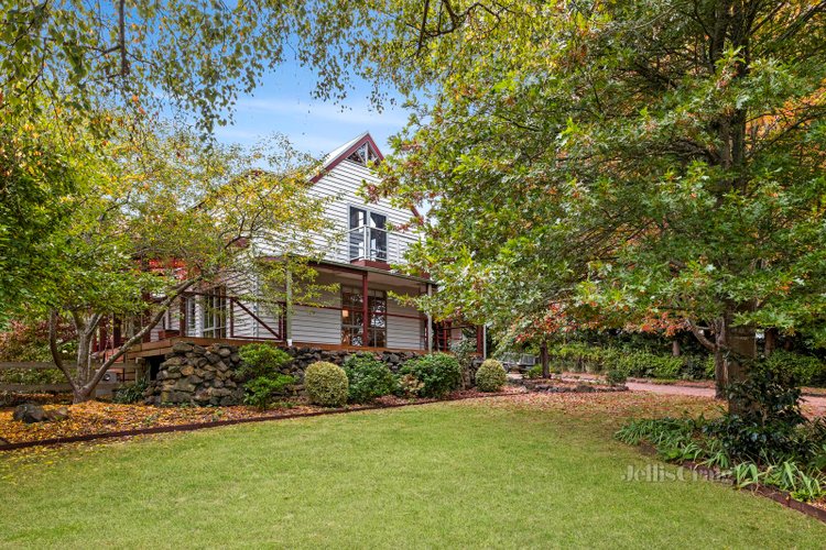 25 Noonan Grove Woodend 3442