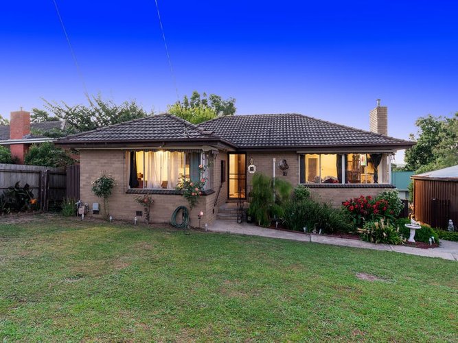 25 Numeralla Street Mooroolbark 3138