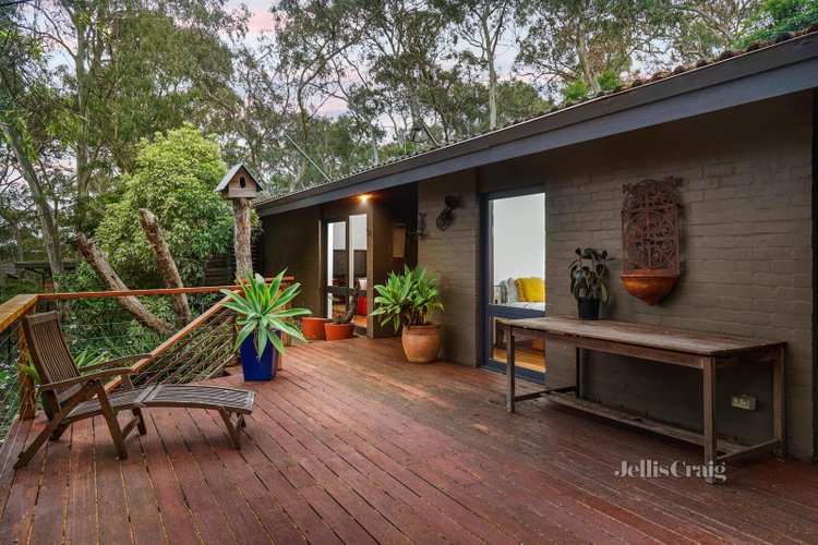 25 Pembroke Street Greensborough 3088