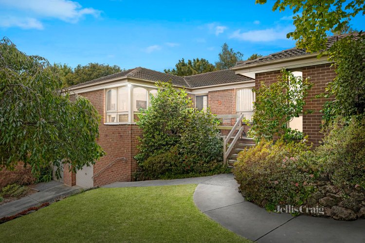 25 Ross Pincott Drive Mooroolbark 3138