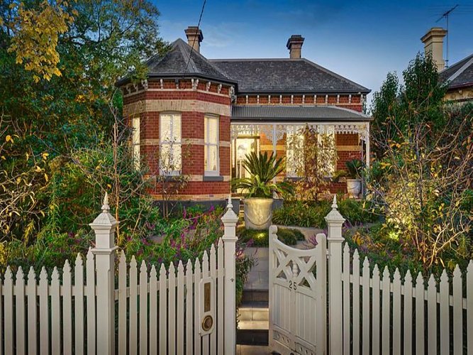 25 Russell Street Camberwell 3124