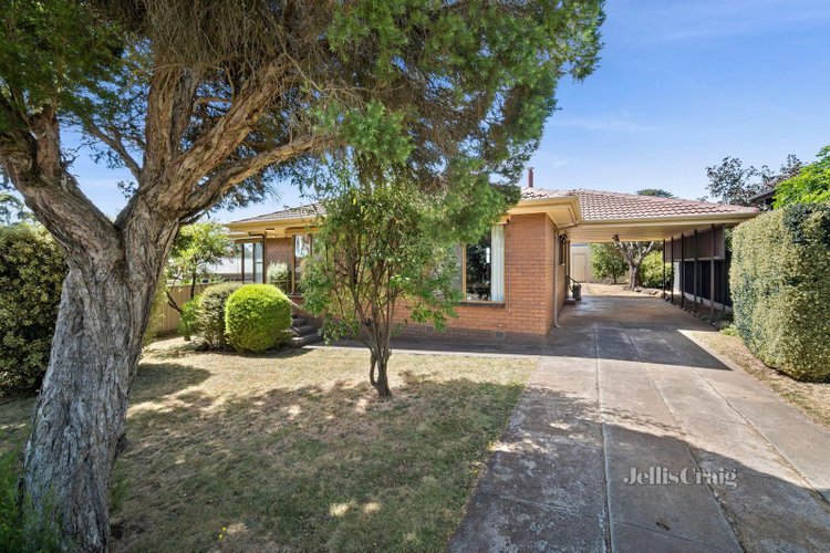 25 Smith Street Daylesford 3460