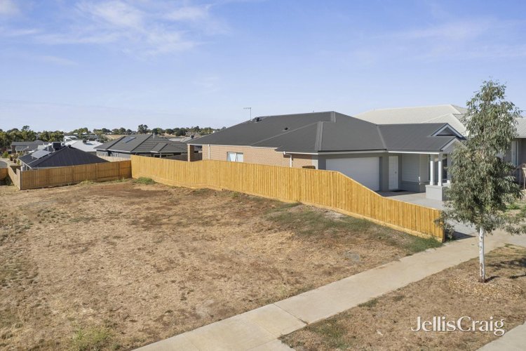 25 Stonemason Boulevard Kyneton 3444