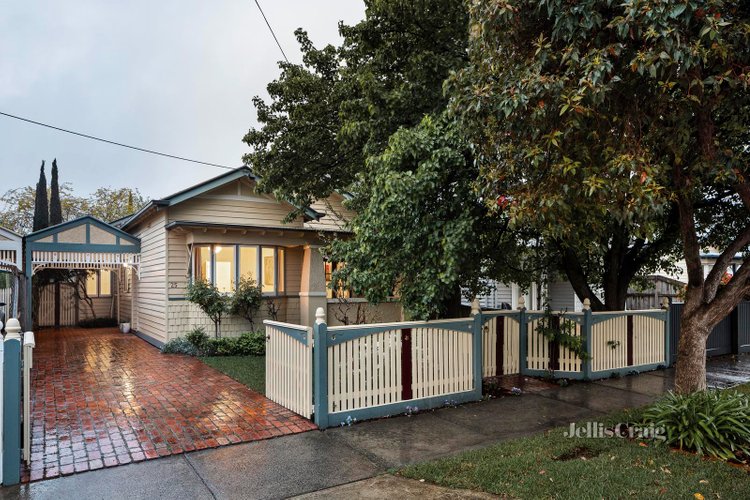 25 Thames Street Northcote 3070