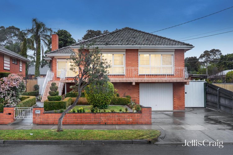 25 Venice Avenue Mitcham 3132