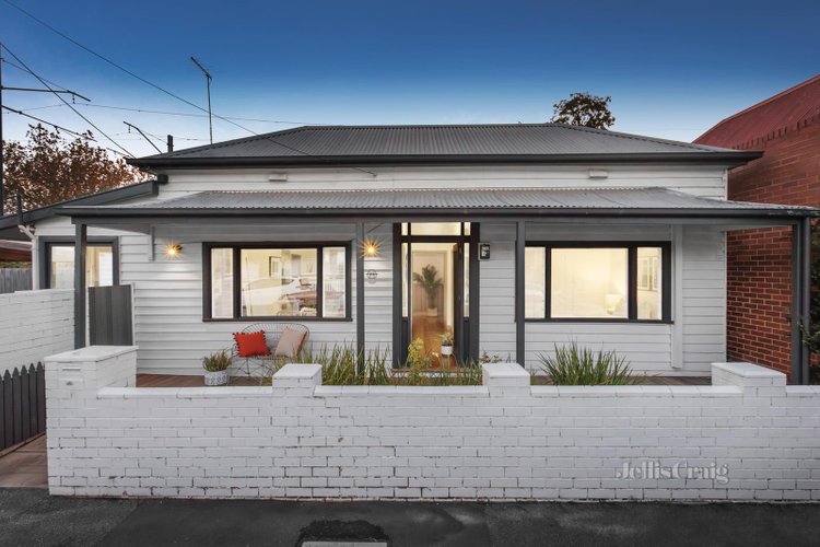 25 Young Street St Kilda East 3183