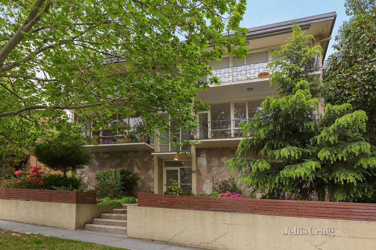 2/50 Grange Road Toorak 3142