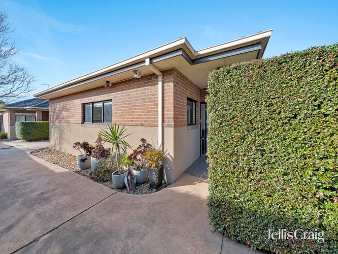 2/50 Hotham Street Hughesdale 3166