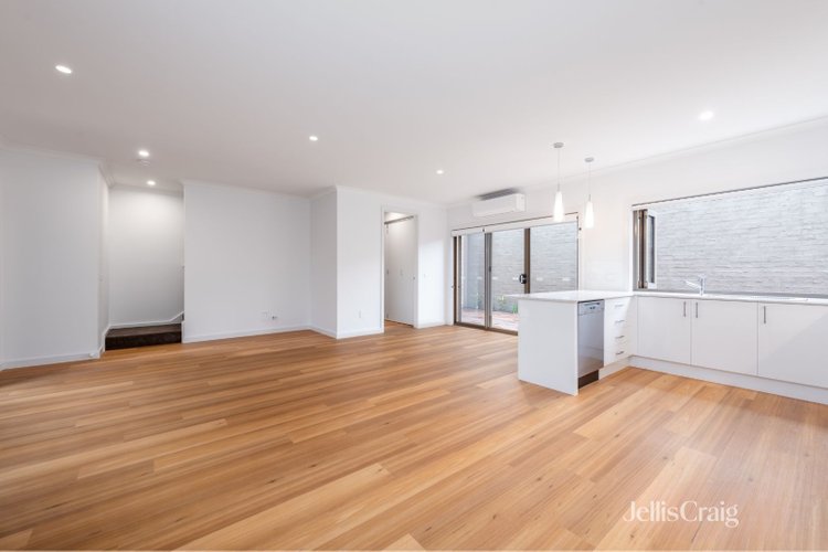 2/50 Pardy Street Pascoe Vale 3044