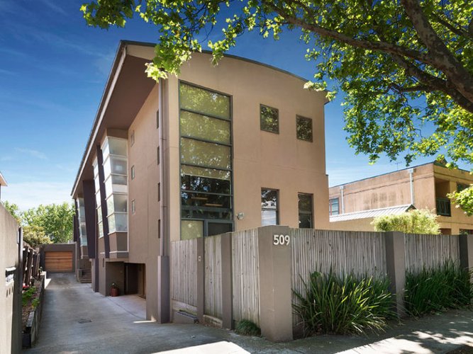 2 509 St Kilda Street Elwood 3184