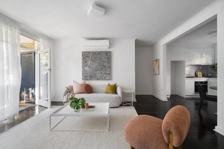 2/51 Denham Street Hawthorn 3122