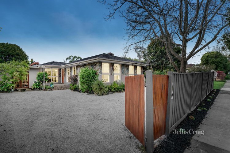 251 Greenwood Drive Bundoora 3083