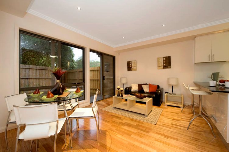 25/1 Nangnak Lane Mont Albert 3127