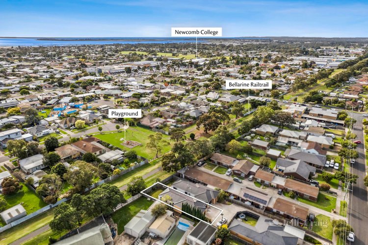 2 51 Regent Street Whittington 3219