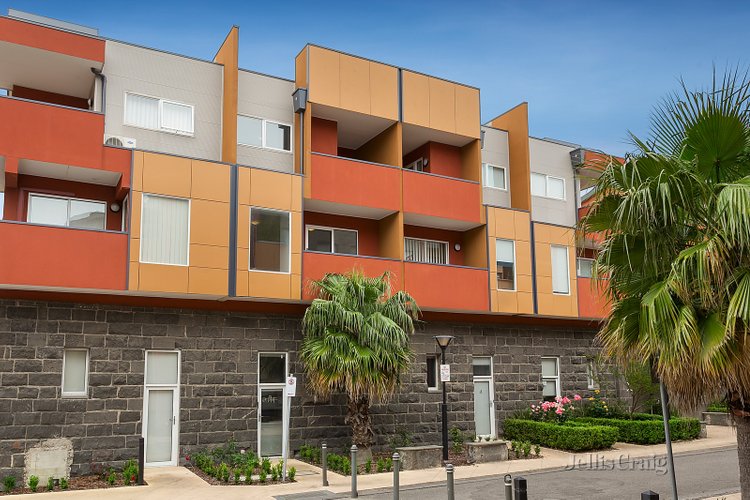 2/51 Stockade Avenue Coburg 3058