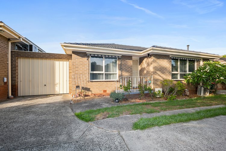 2/51 Victoria Street  Box Hill 3128