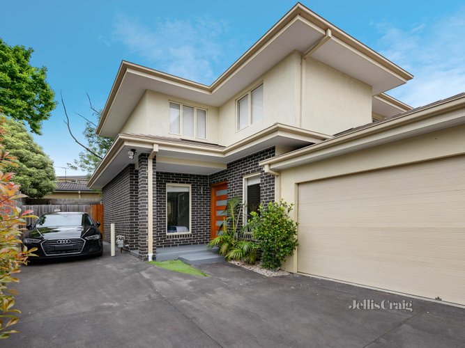 2 514 Waverley Road Mount Waverley 3149