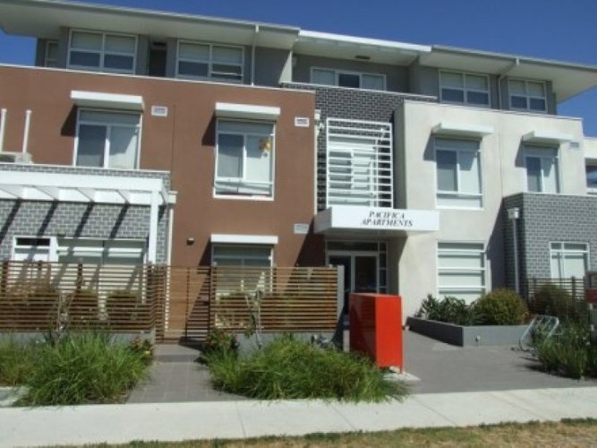 25 16 - 18 Poplar Street Box Hill 3128