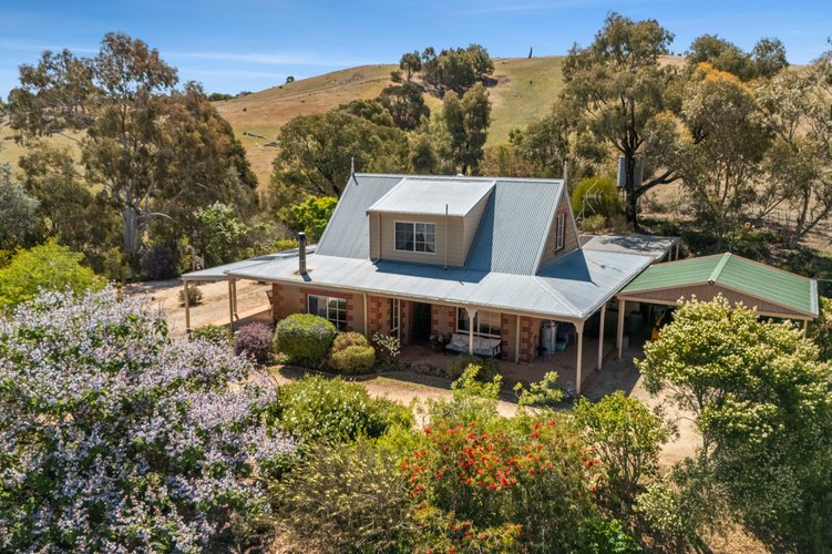 252 Seers Road  Welshmans Reef 3462