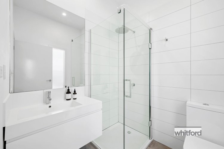252 Shannon Avenue, Geelong West