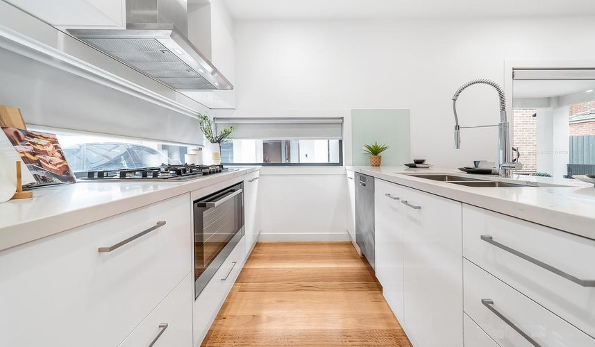 2/520 Highbury Road Glen Waverley 3150