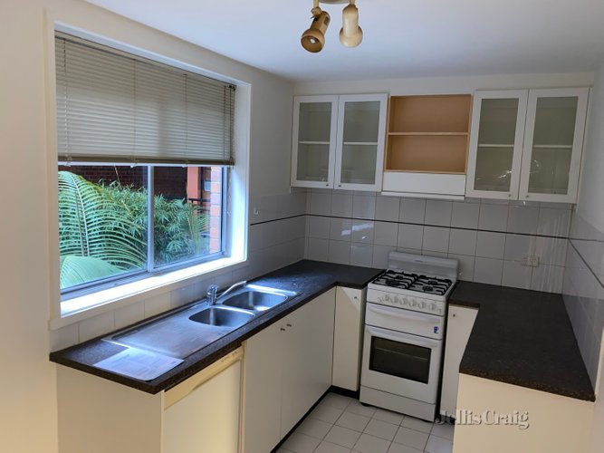 25/212 The Avenue  Parkville 3052