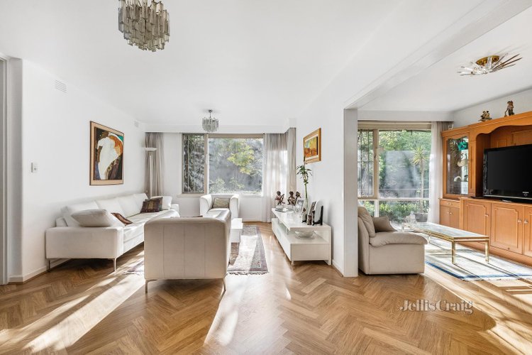 2 522 Toorak Road Toorak 3142