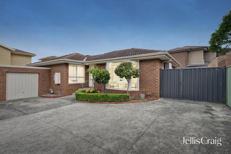 2 529 Springvale Road Glen Waverley 3150