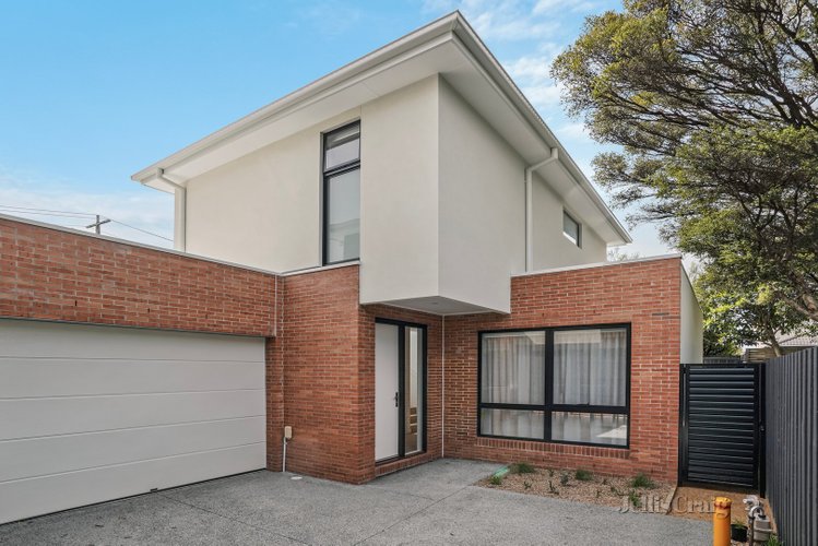 2/53 Bonanza Road Beaumaris 3193