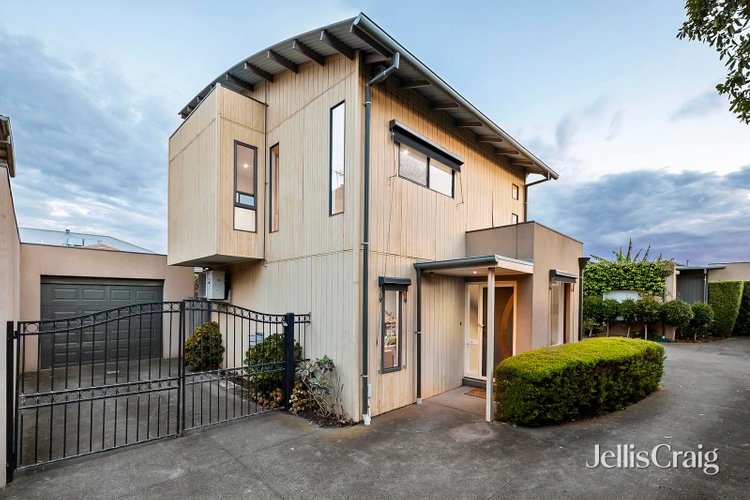2 54 Bentons Road Mount Martha 3934