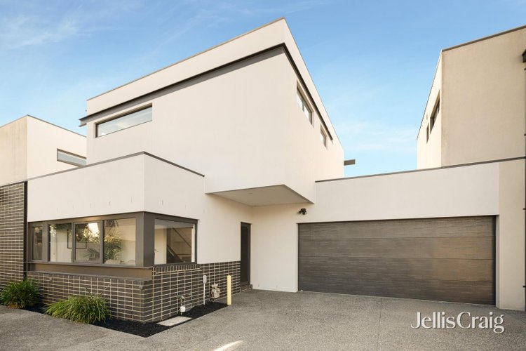 2 54 Chelsea Road Chelsea 3196