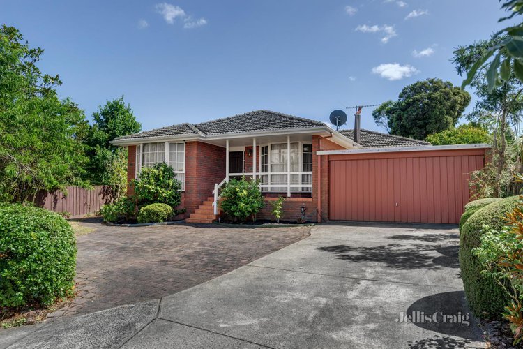 2 547 Whitehorse Road Surrey Hills 3127