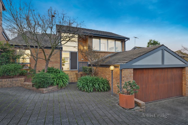 2/55-57 Winfield Road Balwyn North 3104
