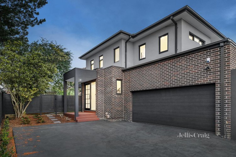 2 55 Benwerrin Drive Burwood East 3151