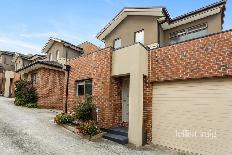2/56 Darebin Street Heidelberg 3084