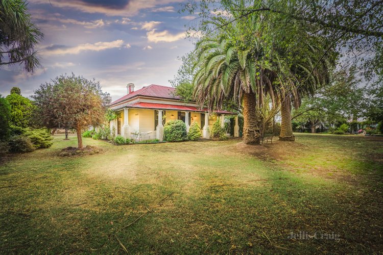 256 Redhill Road Kyneton 3444