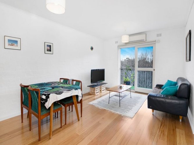 25 73 O'Shanassy Street North Melbourne 3051