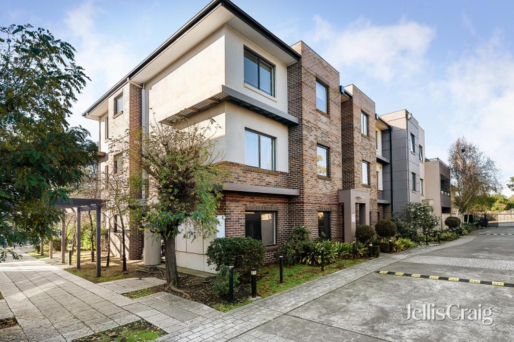 25 78 Manningham Road Bulleen 3105