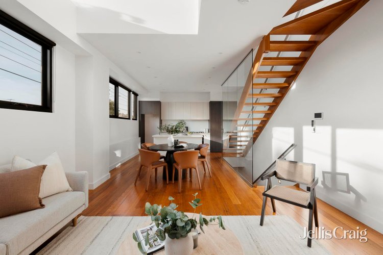 2 582 Nicholson Street Fitzroy North 3068