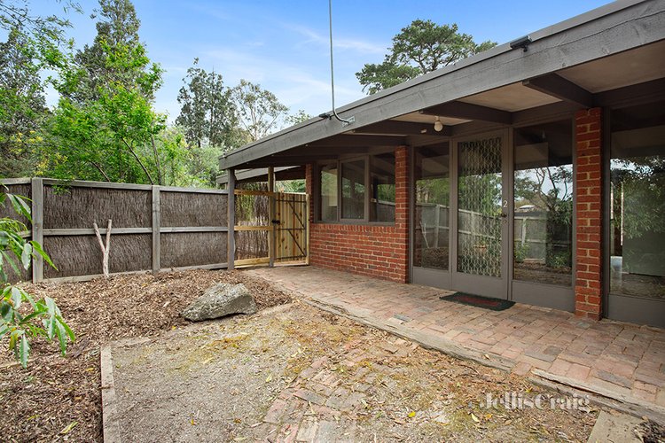 2/58B Looker Road Montmorency 3094