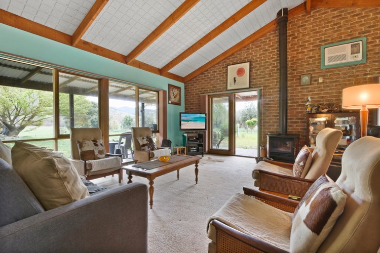 259 Sunny Point Road, Buchan