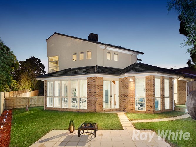 2 59 Sweyn Street Balwyn North 3104