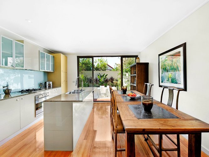 25 97 Cruikshank Street Port Melbourne 3207