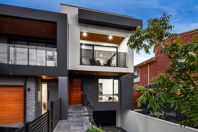 25A Lloyd Street Strathmore 3041