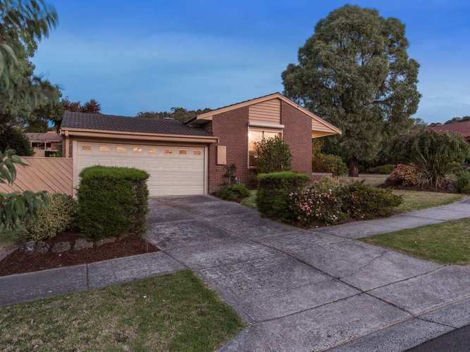 26 Alpine Way Kilsyth 3137