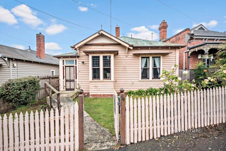 26 Barkly Street Bakery Hill 3350